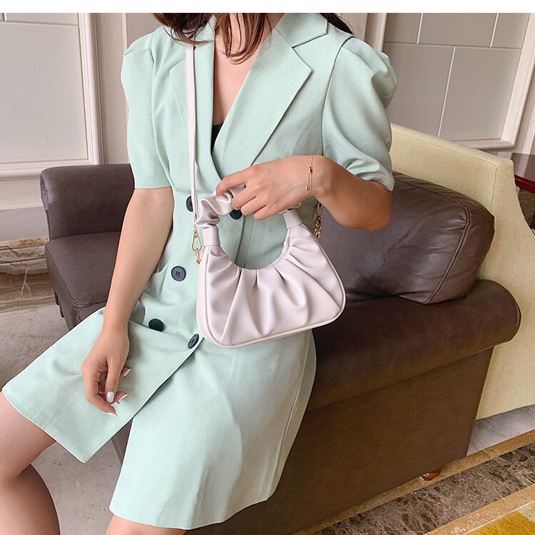 Solid Color Small Messenger Bag For Women 2020 PU Leather Fold Cloud Chain Handbag Cross Body Fashion Girl Handbags Crossbody Solid Color Small Messenger Bag For Women 2020 PU Leather Fold Cloud Chain Handbag Cross Body Fashion Girl Handbags Crossbody