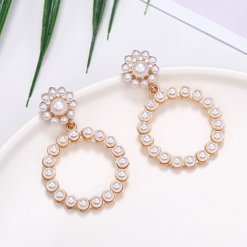 New Fashion Pearl Drop Earrings For Women Lot Gold Color Simple 2019 Trendy Wedding Jewelry Simple Bridal Dangle Earring New Fashion Pearl Drop Earrings For Women Lot Gold Color Simple 2019 Trendy Wedding Jewelry Simple Bridal Dangle Earring