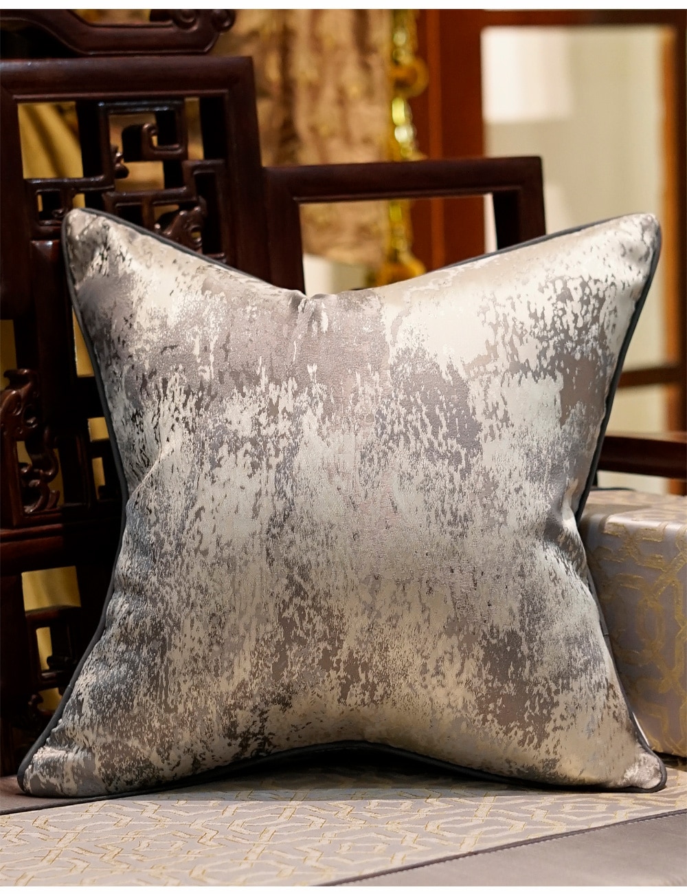Avigers Luxury Modern Chinese Style Patchwork Throw Pillow Covers Brown Grey Cushion Covers with Tassels 45 x 45 50 x 50cm Avigers Luxury Modern Chinese Style Patchwork Throw Pillow Covers Brown Grey Cushion Covers with Tassels 45 x 45 50 x 50cm